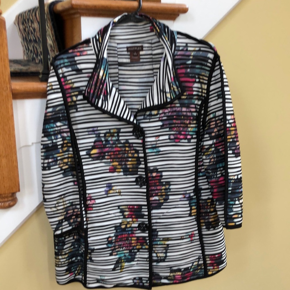 Multiples jacket, size L, white w/black & floral, long sleeves, NWOT